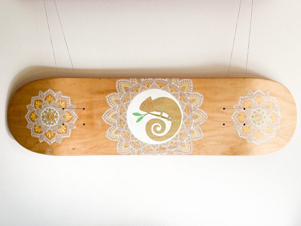 planche de skate recyclée mandala