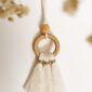 Décoration triple pompons en macramé