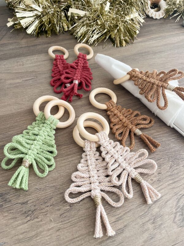 Ronds de serviette sapin de noel en macrame Ronds de serviette sapin de noel en macrame