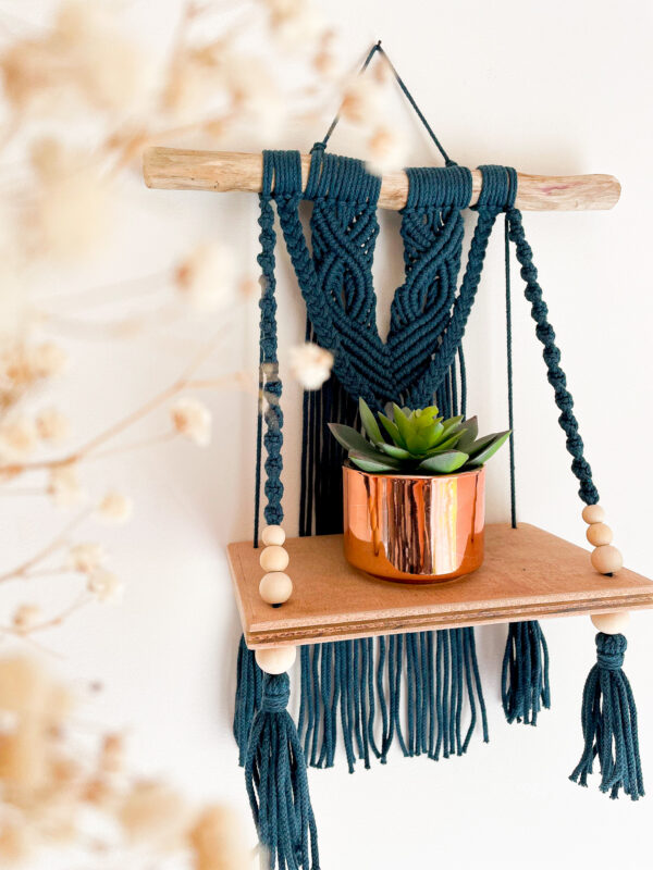Etagère bleu canard_04 Tuto - Etagère en macramé