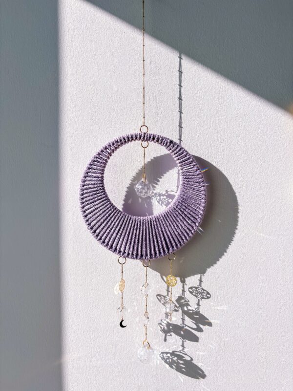 Attrape-Soleil Bijou de Lumière 15cm lavance_06 Attrape-Soleil Macramé Bijou & Prismes Arc-en-ciel