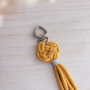 Tuto - Porte clé Josephine en macramé