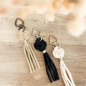 Porte-clé Joséphine en macramé