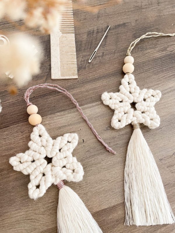 Décoration petite etoile filante noel en macrame_3 Décoration petite etoile filante noel en macrame_3