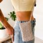 Sacoche de téléphone en macramé