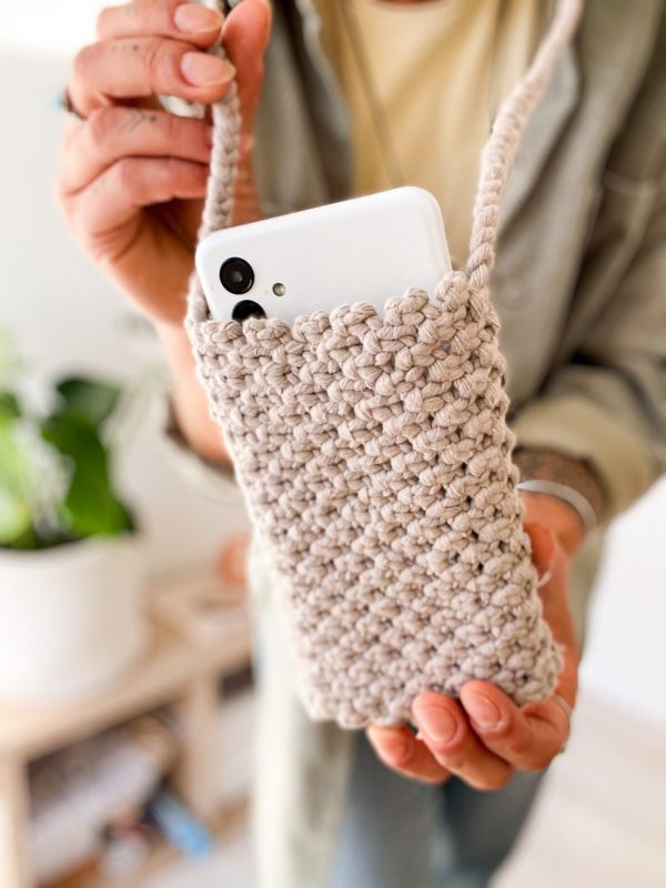Pochette telephone_05 Sacoche de téléphone en macramé