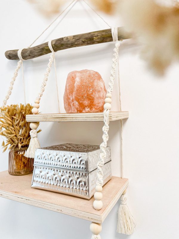 Étagère en macramé à 2 niveaux – L’atelier de Valentine Étagère en macramé à 2 niveaux - L'atelier de Valentine