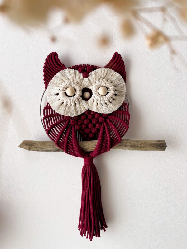 Hibou en macramé rouge vin hibou en macramé