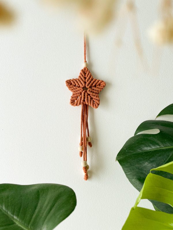 Etoile filante en macrame Etoile filante en macrame