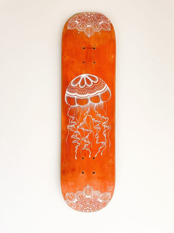 Planche de skate recyclée orange meduse manalda Planche de skate recyclée orange meduse manalda