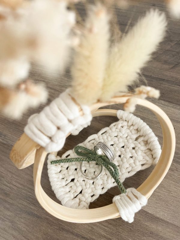 Porte alliance en macramé_05 Porte alliance en macramé_05