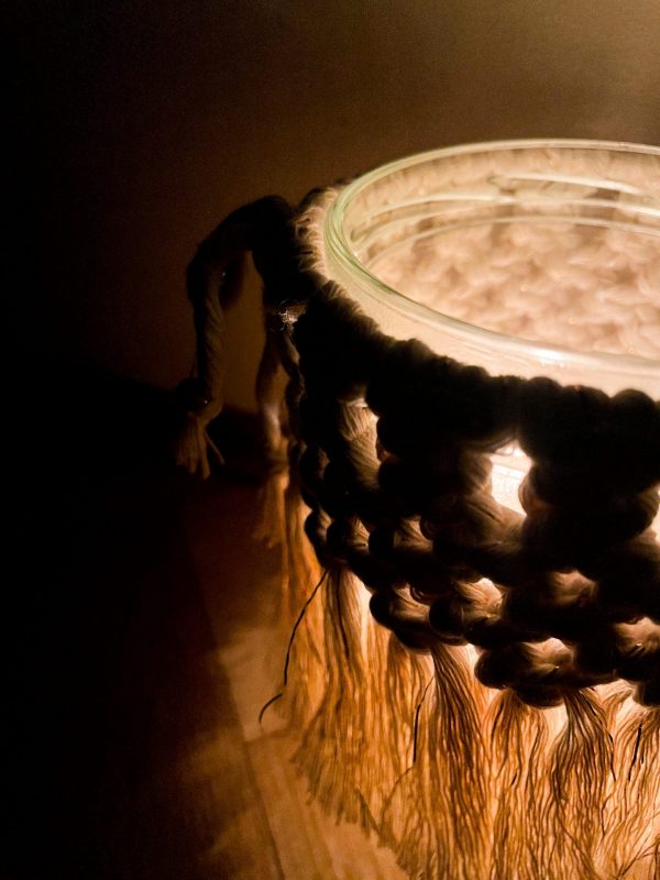 Photophore naturel et doré macramé_01 Photophore naturel et doré macramé_01