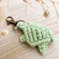Porte clé tortue vert matcha_02