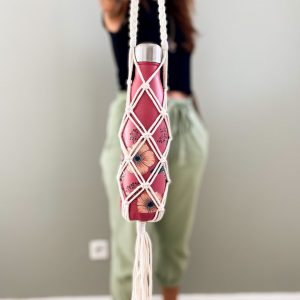 Porte gourde en macramé