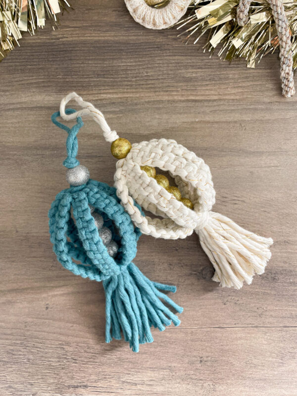 Boule de noel en macramé_02 Kit macramé boule de noël