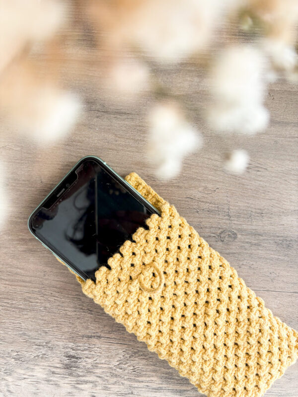Étuis pour téléphone en macramé_01 Étuis pour téléphone en macramé