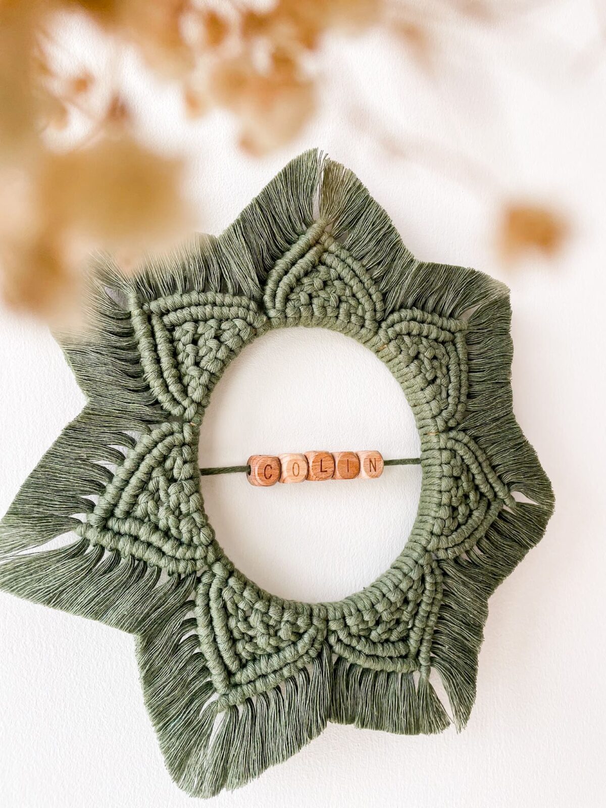 Couronne taille S en macramé vert eucalyptus_02