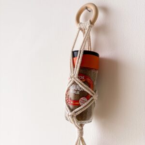 Rangement à épices en macramé