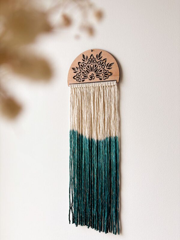Décoration murale mandala et Ohm macramé teinture bleu_02 Décoration murale mandala et Ohm macramé teinture bleu_02