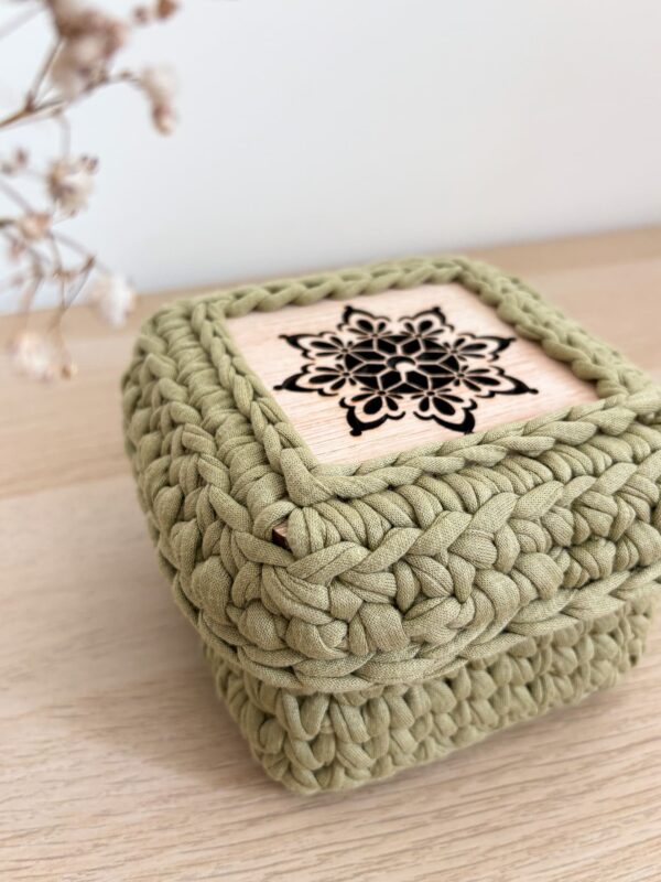 Boite carré de rangement crochet sur mesure_04 Boîte cadeau carrée personnalisable