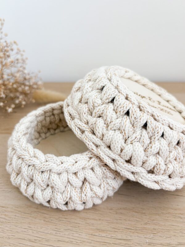 Boîte ronde au crochet personnalisée