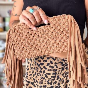 Pochette Solea en macramé