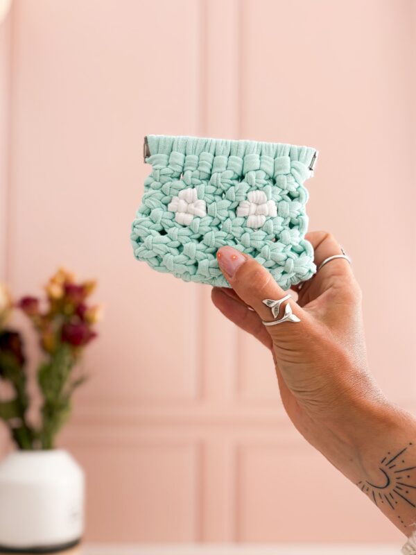 Porte monnaie florale en macramé vert menthe_01 Tuto - Porte monnaie en macramé