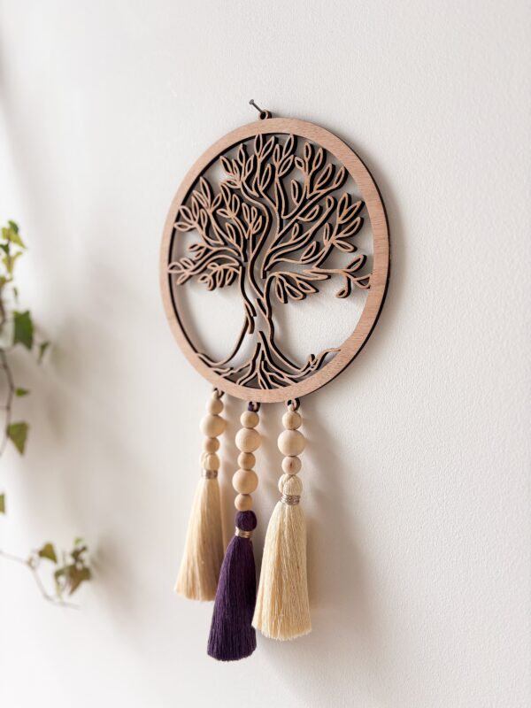 decoration-arbre-de-vie-en-bois-et-pompons-en-macrame_03 decoration-arbre-de-vie-en-bois-et-pompons-en-macrame_03