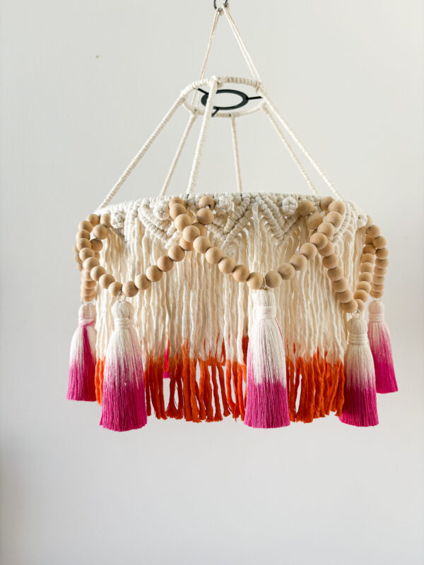 Abat jour margot macramé et teinture élégant_01 Abat jour macramé Margot - Édition Tie & Dye