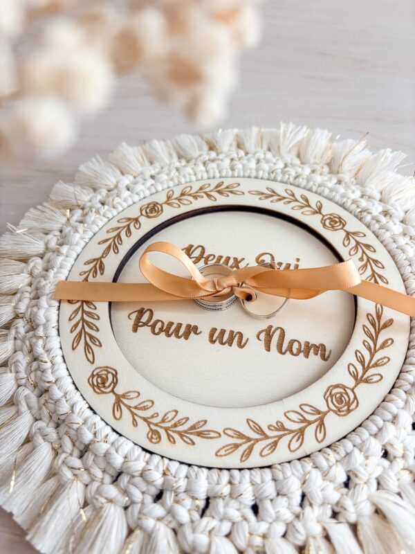 porte alliance macrame et bois personnalisable