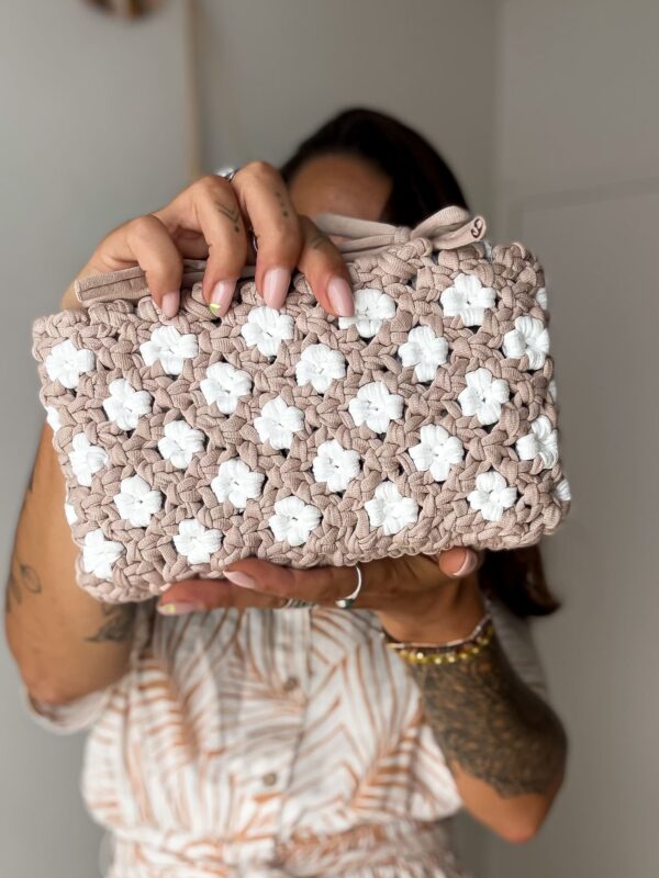 Pochette de livre en macramé_01 Pochette livre macramé