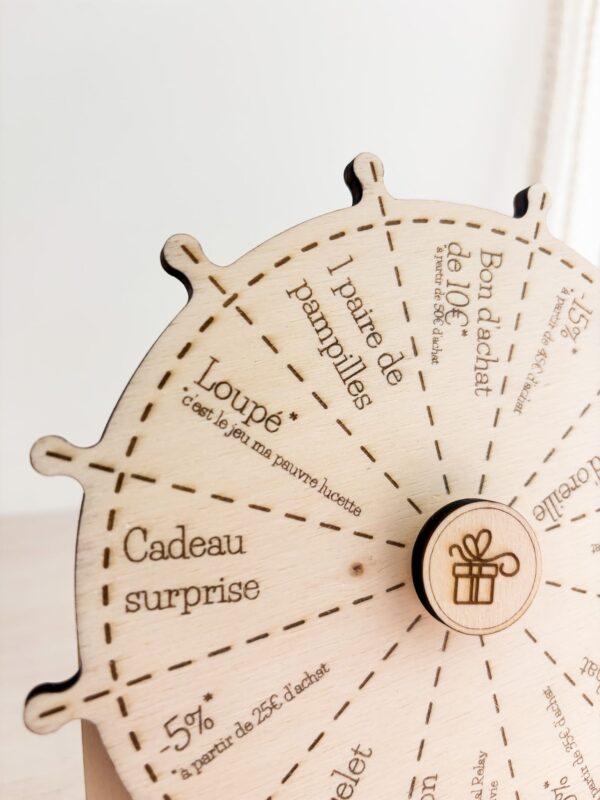 Roue de la fortune sur mesure en bois_02 Roue de la fortune sur mesure en bois_02