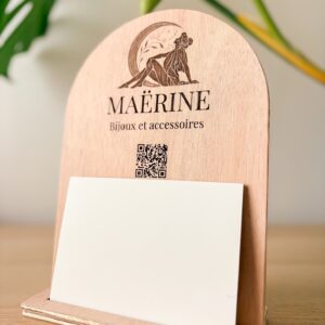Panneau réseaux sociaux en bois