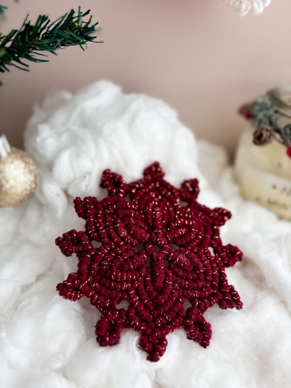 Sous verre Flocon de neige en macramé_01 Tuto - Flocon de neige en macramé