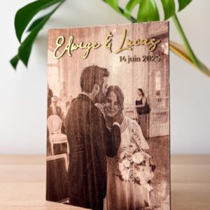 Photo gravée bois cadeau naissance