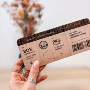 Billet avion bois personnalisé