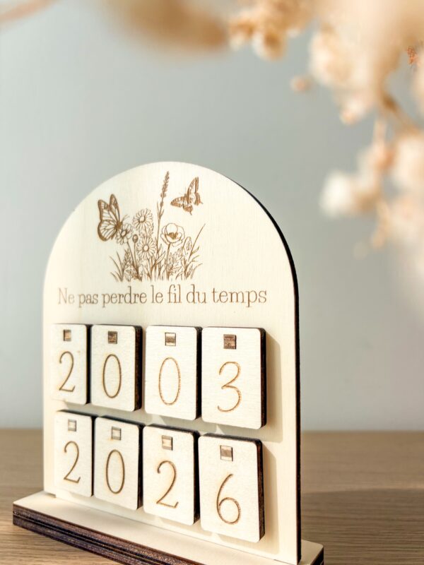 Calendrier Perpétuel en Bois Personnalisable_02 Calendrier Perpetuel en Bois Personnalisable