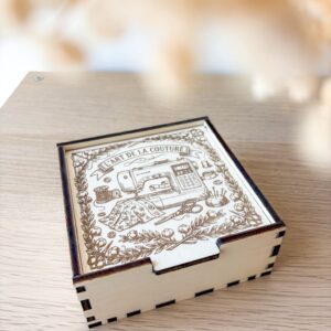 Boite de rangement en bois