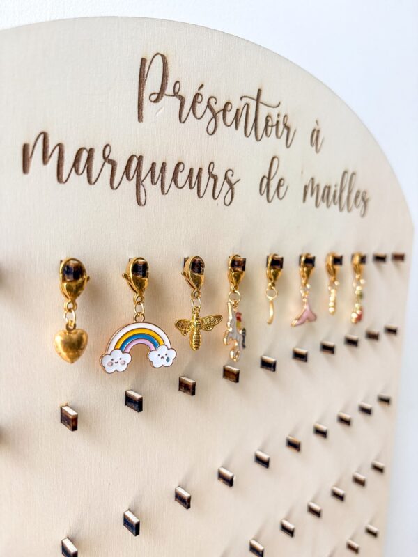 rangement marqueurs de mailles bois