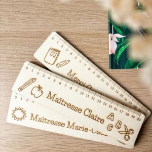 Règle en bois personnalisée