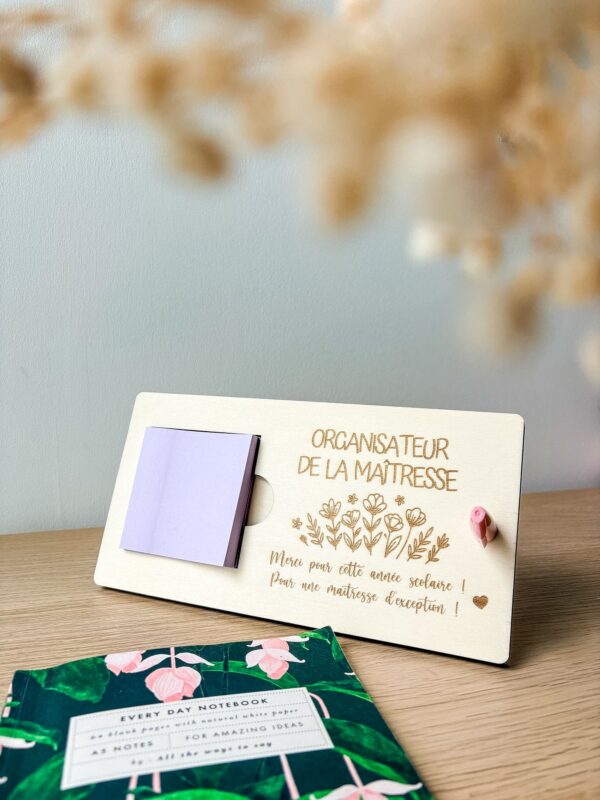 Support post-it bois personnalisable